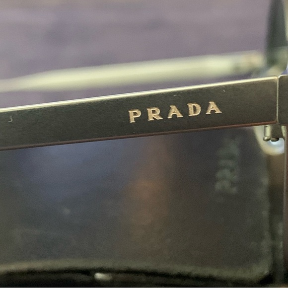 Prada Sunnies - Picture 3 of 9